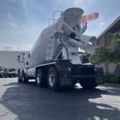 2026 International HX620 SBA 6X4 - photo 4 of 4