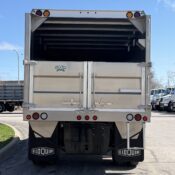 2025 International MV607 4&times;2 - photo 8 of 9