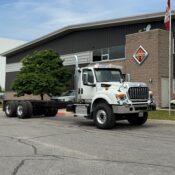 2027 International HV615 SBA 6&times;4 - photo 2 of 6