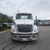 2020 International LT625 6&times;4 - photo 3 of 7