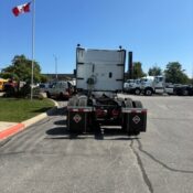 2027 International LT625 6&times;4 Sleeper - photo 5 of 8