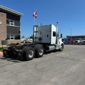 2027 International LT625 6&times;4 Sleeper - photo 6 of 8