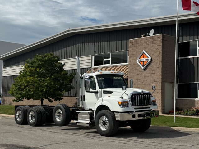 2027 HV615 SBA 6&times;4 - Lewis Motor Sales Inc.