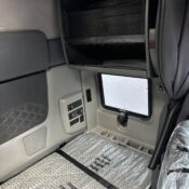 2027 International HX520 6&times;4 &ndash; COMING SOON - photo 7 of 9