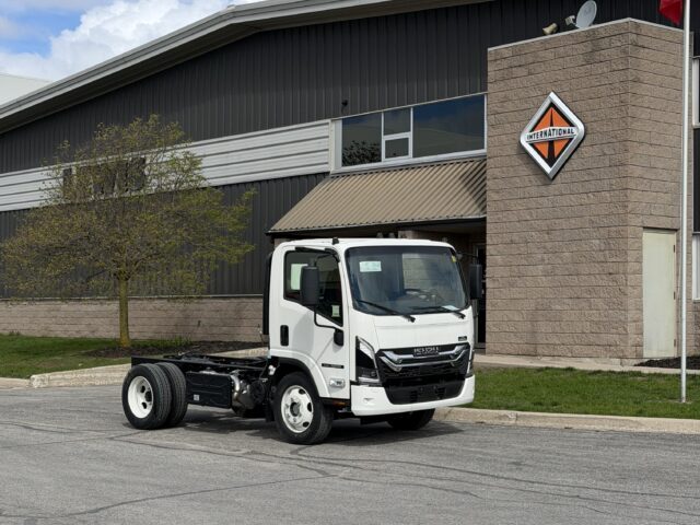 2026 Isuzu NRR Diesel - Lewis Motor Sales Inc.