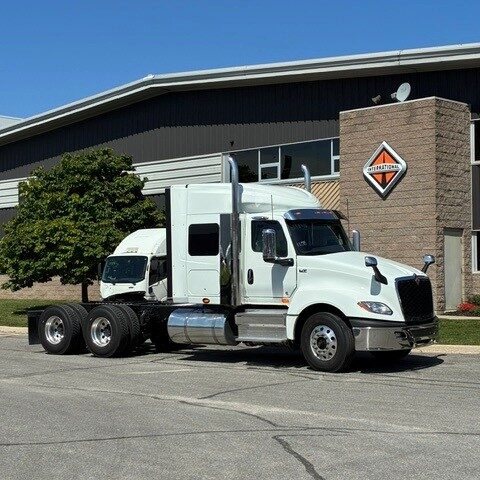 2027 International LT625 6&times;4 Sleeper - Lewis Motor Sales Inc.