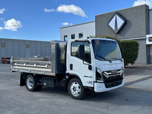 2027 Isuzu NRR w Landscape Dump - Lewis Motor Sales Inc.