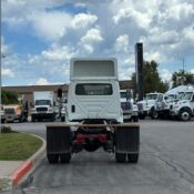 2027 International MV607 SBA 2&times;4 - photo 5 of 6