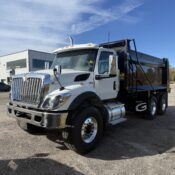2027 International HV607 SBA 6&times;4 - photo 3 of 5